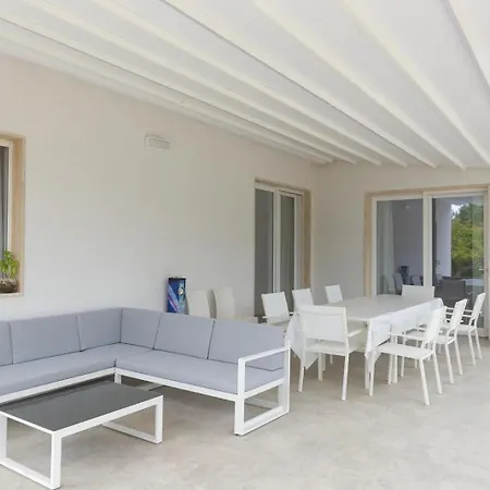 Il Canto Delle Cicale Villa