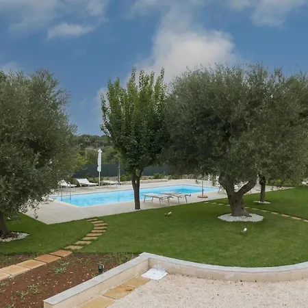 Il Canto Delle Cicale Villa